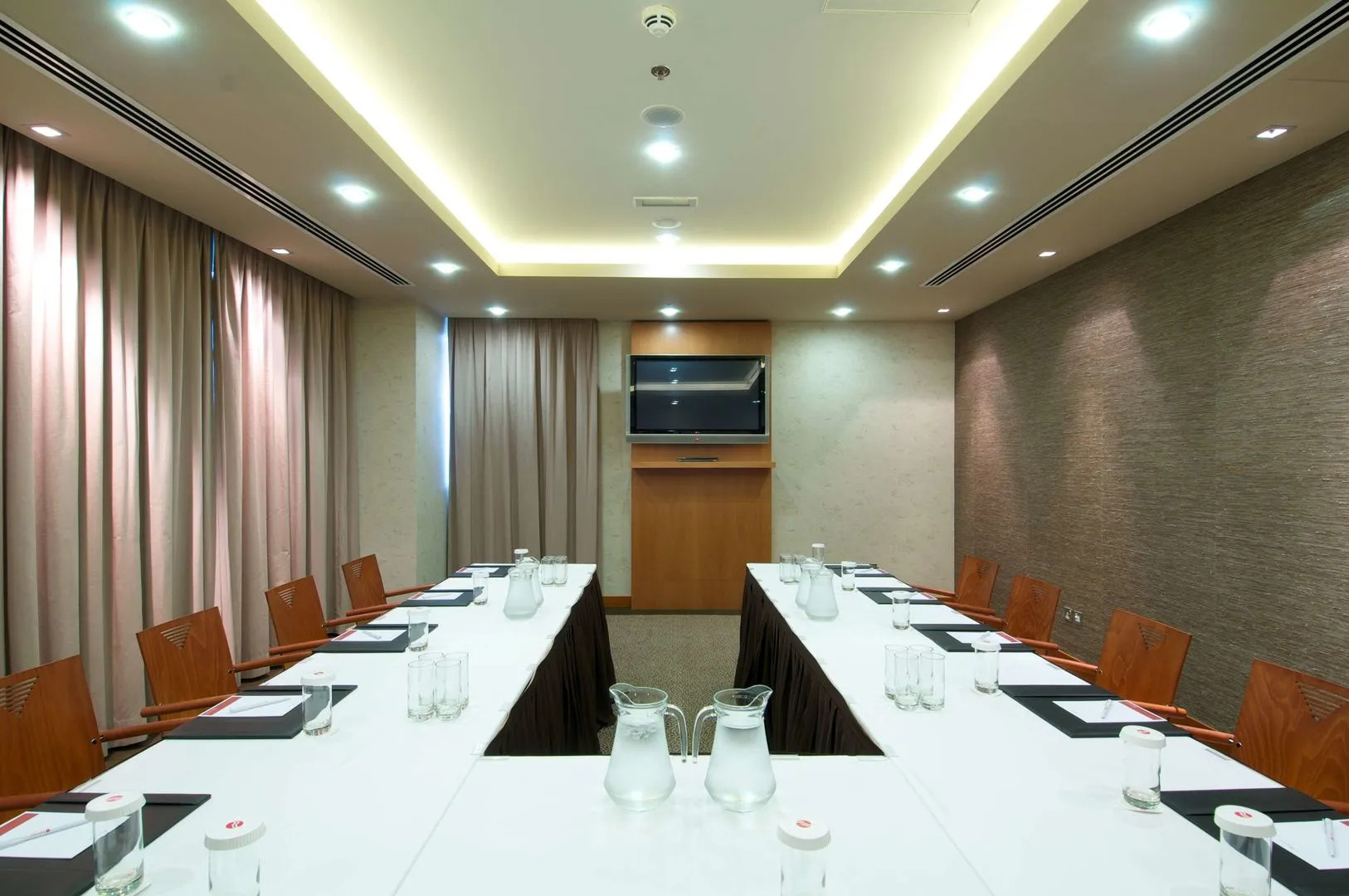 Photo - Montreal Barsha Hotel