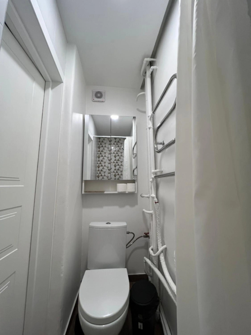 Newly furnished studio apartment