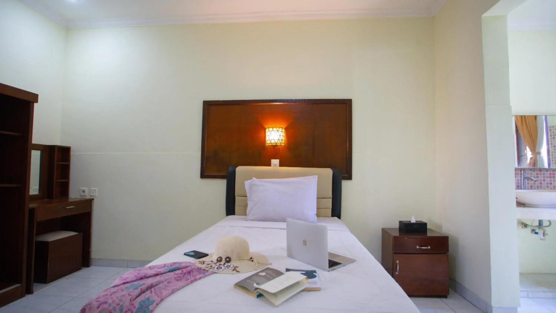 Photo - Teges Inn Kuta