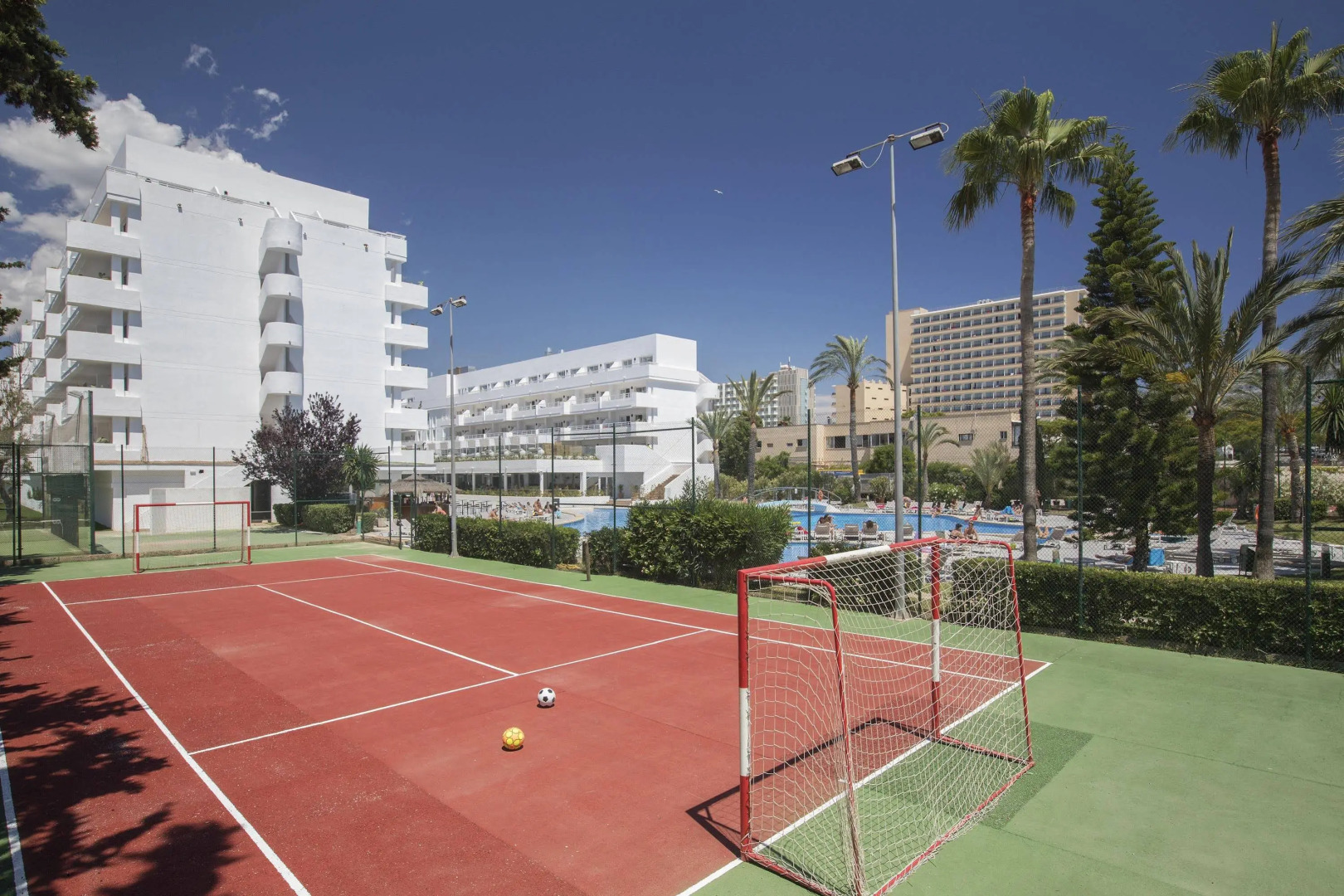 Foto - HM Martinique