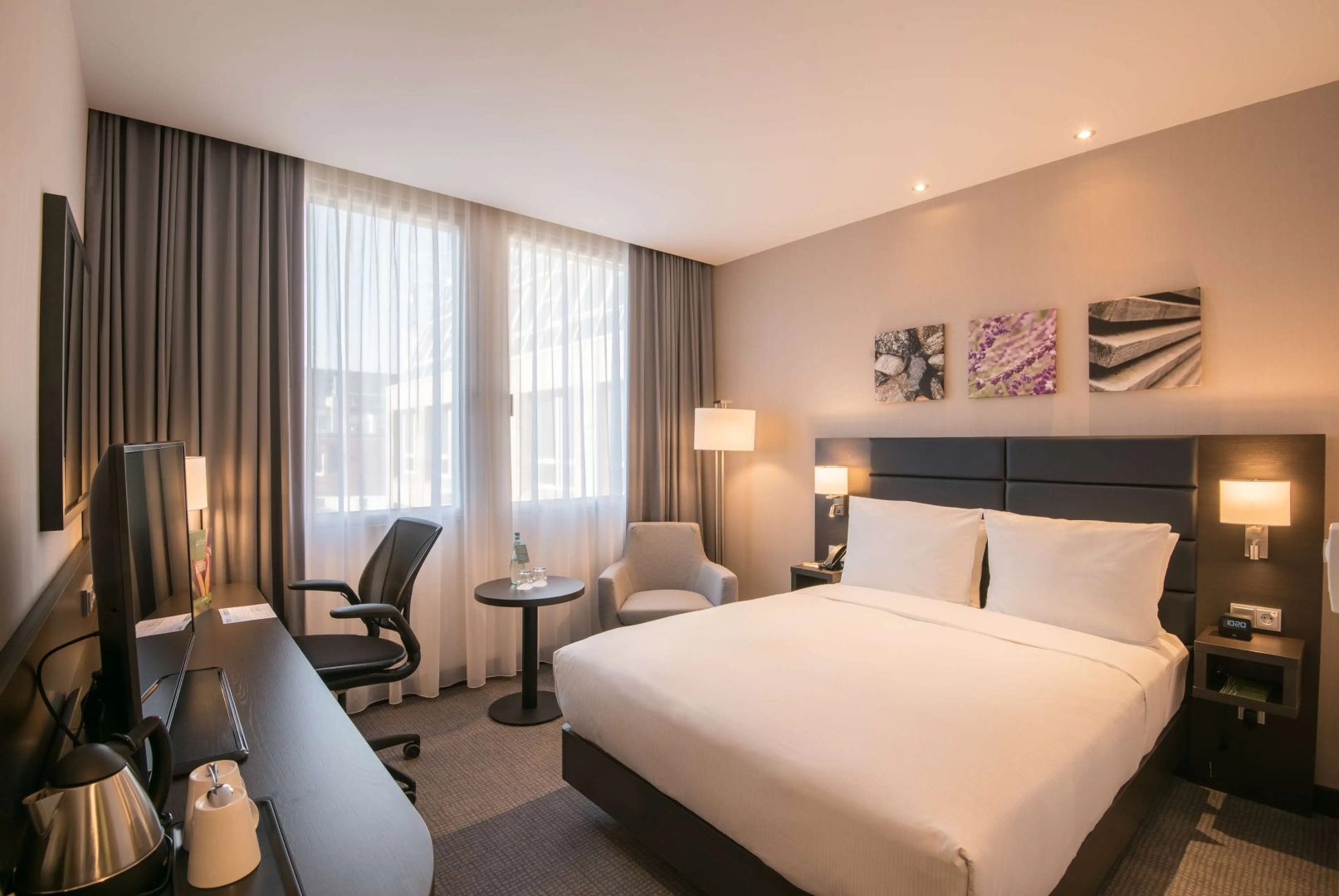 Photo - Hilton Garden Inn Frankfurt City Centre