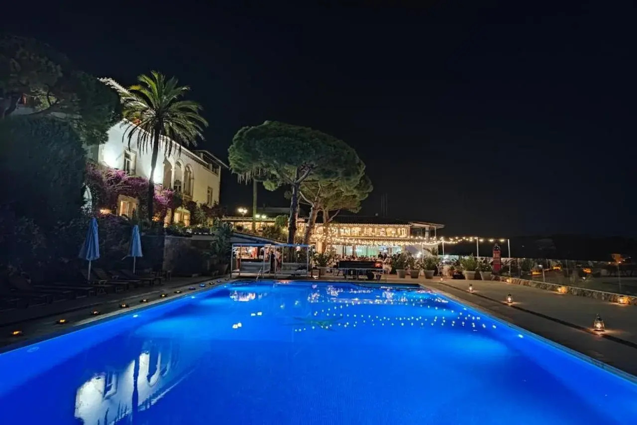 Foto - Hotel Roger de Flor by Seleqtta