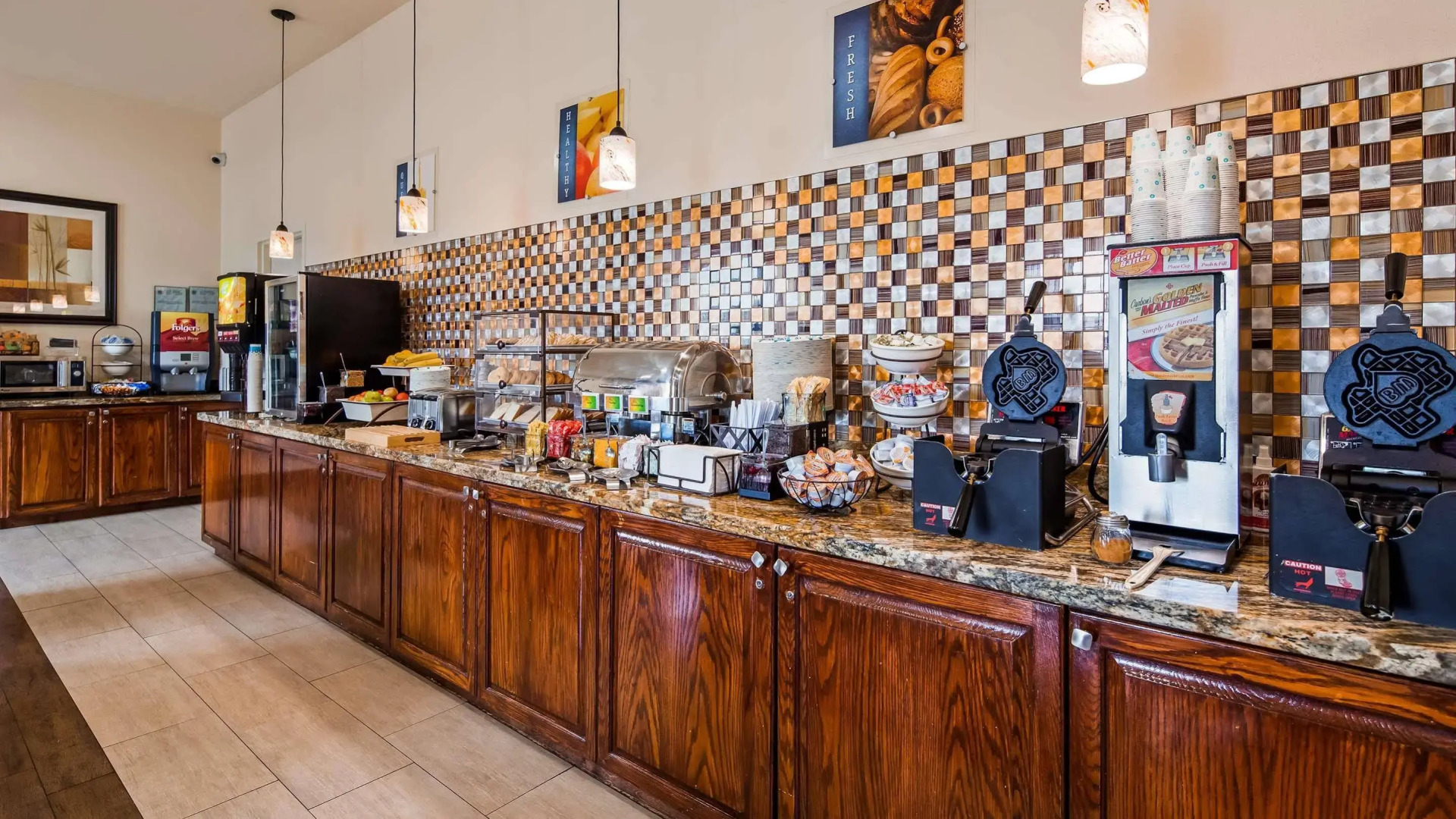 Foto - Best Western Plus Hobby Airport Inn & Suites