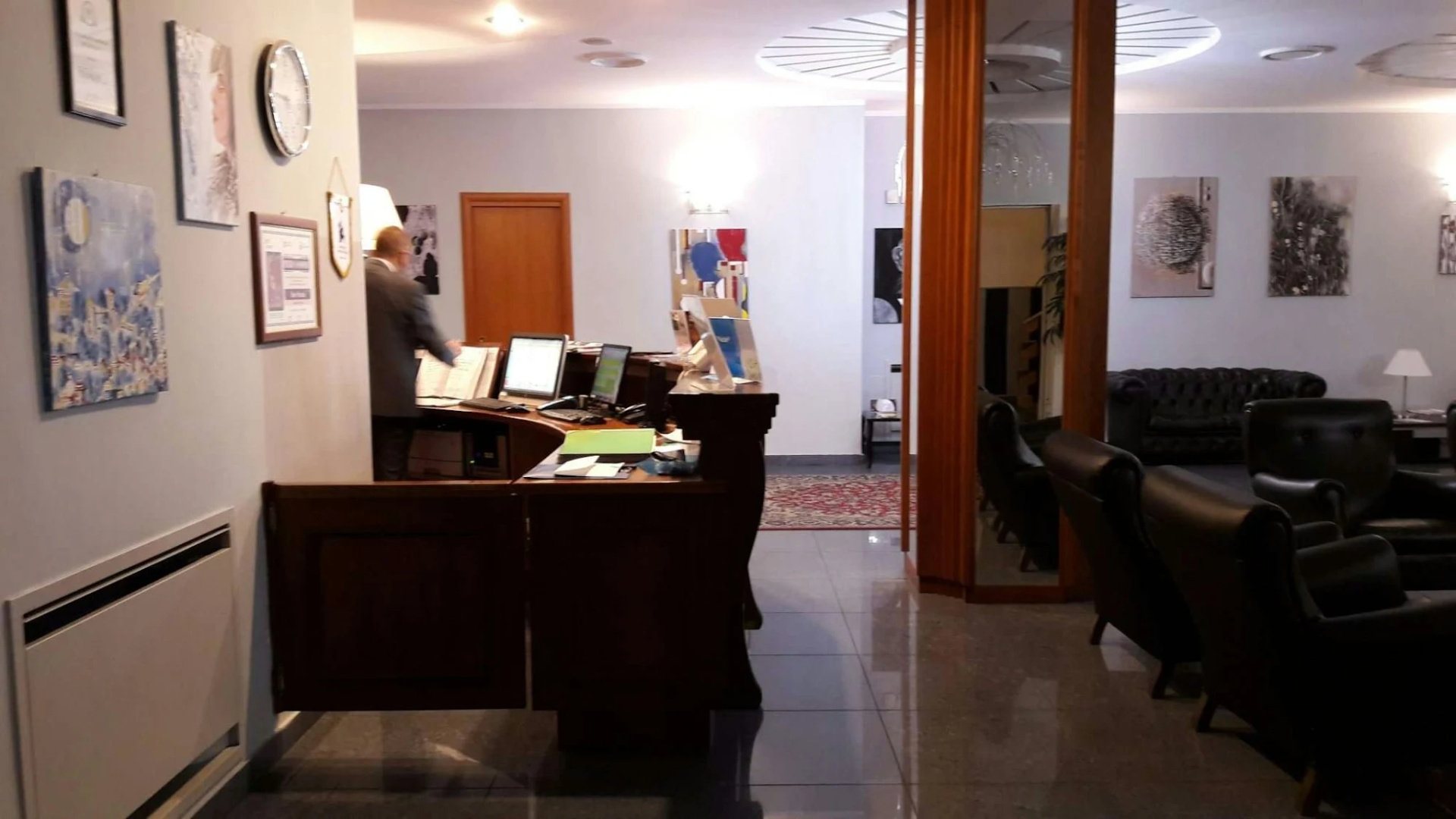Foto - Royal Hotel