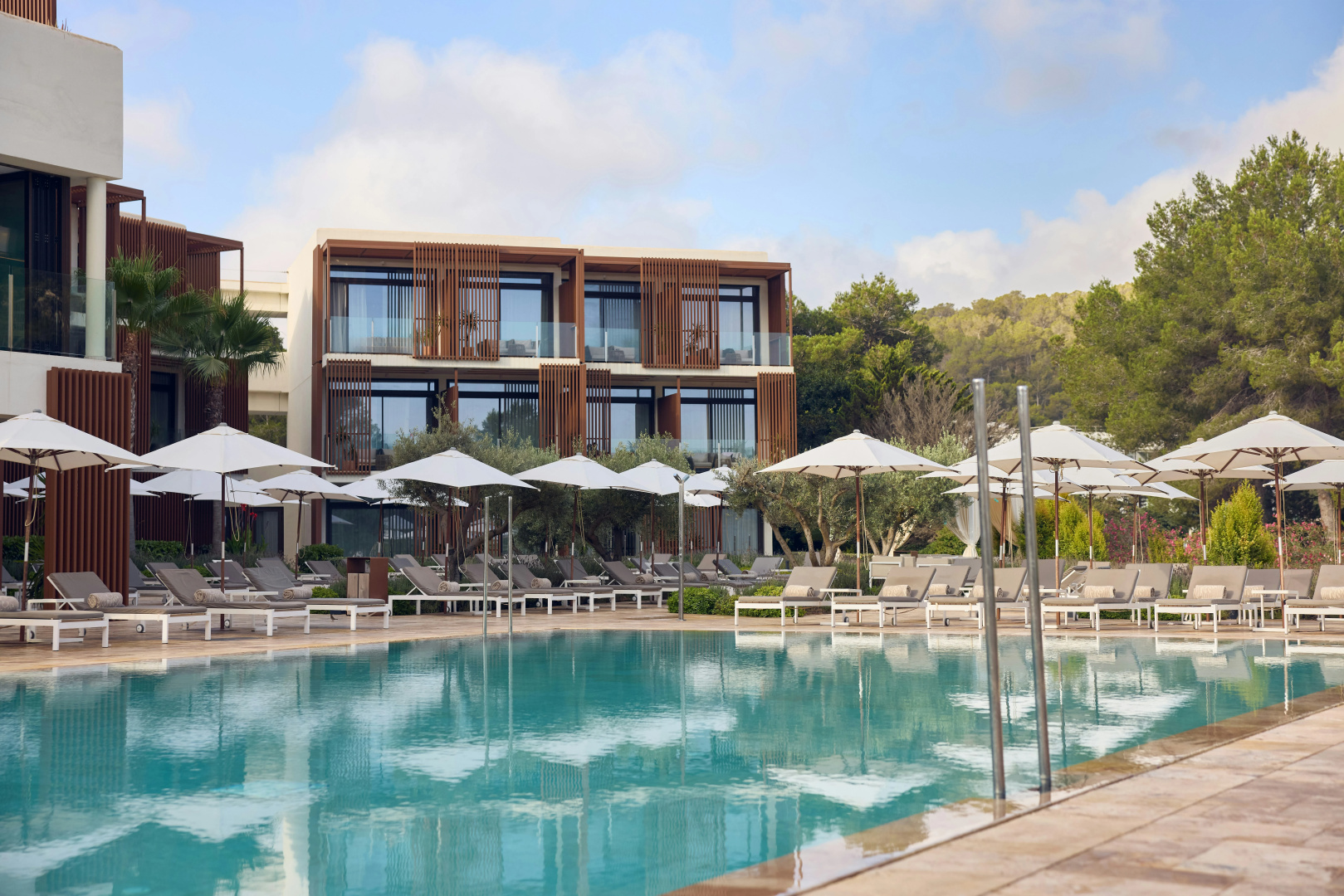 Foto - Cala San Miguel Ibiza Resort, Curio Collection by Hilton