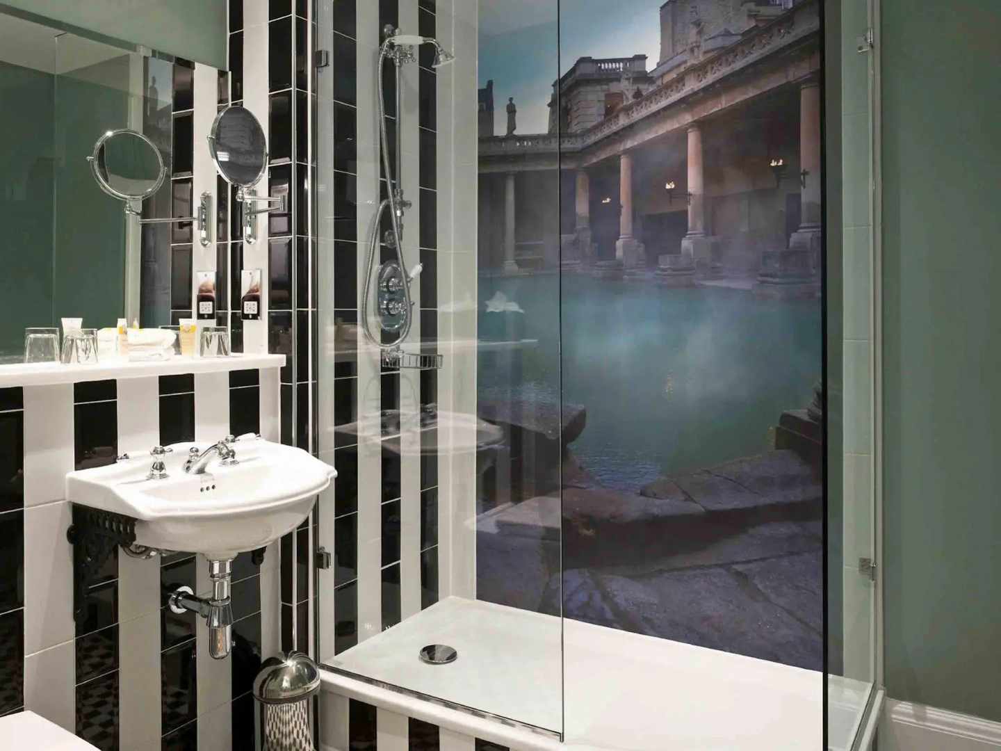 Photo - Francis Hotel Bath