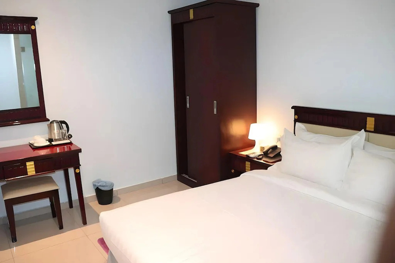 Photo - Happy Holiday Hotel