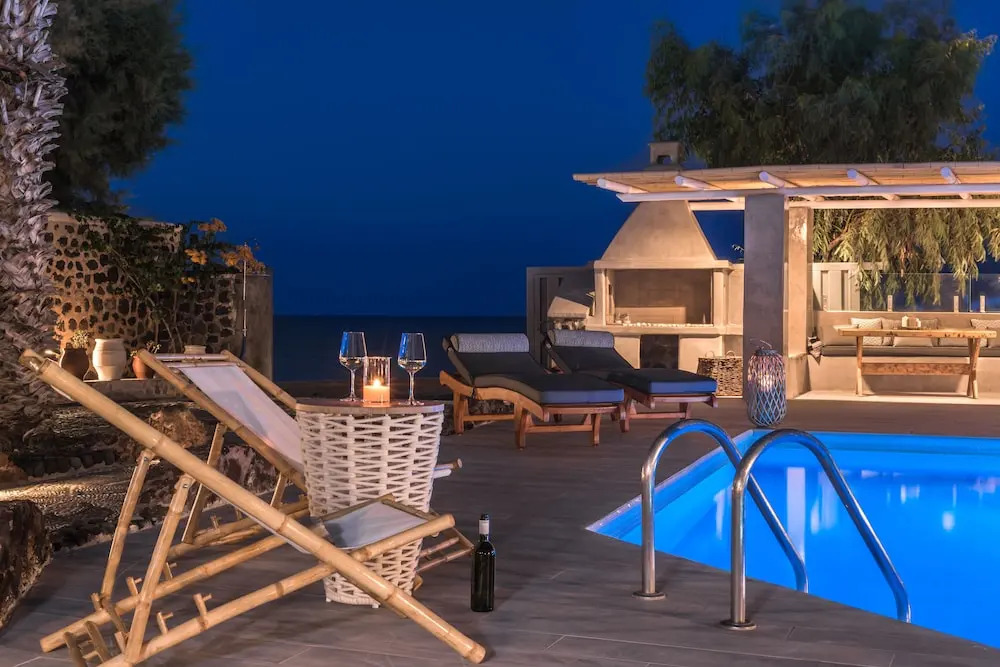 Photo - Damma Beachfront Luxury Villa
