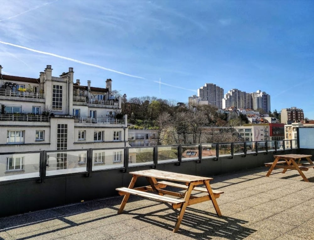 Photo - YAYS Paris Issy by Numa