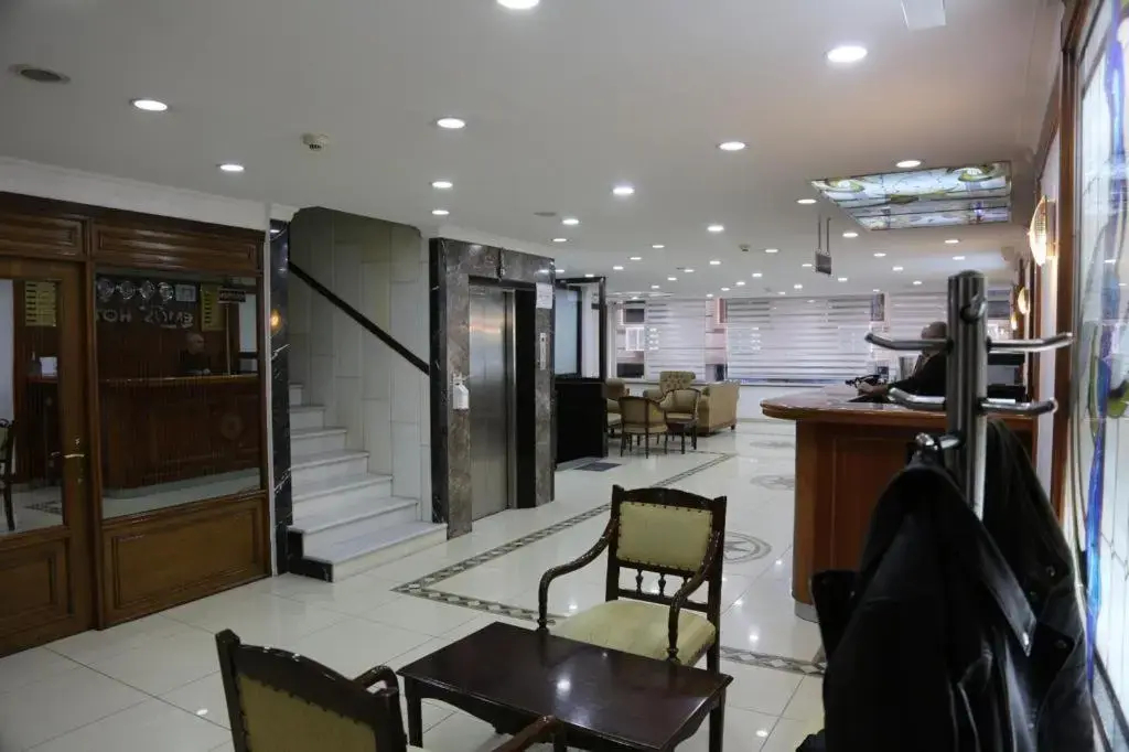 Photo - Emos Hotel