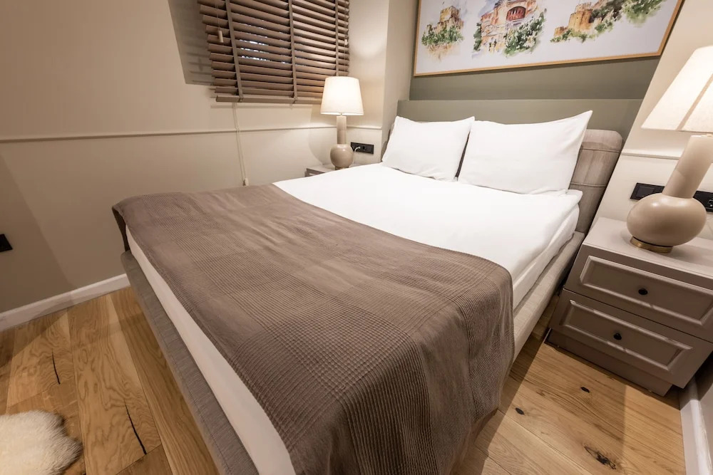Photo - Bguest Pera Suites