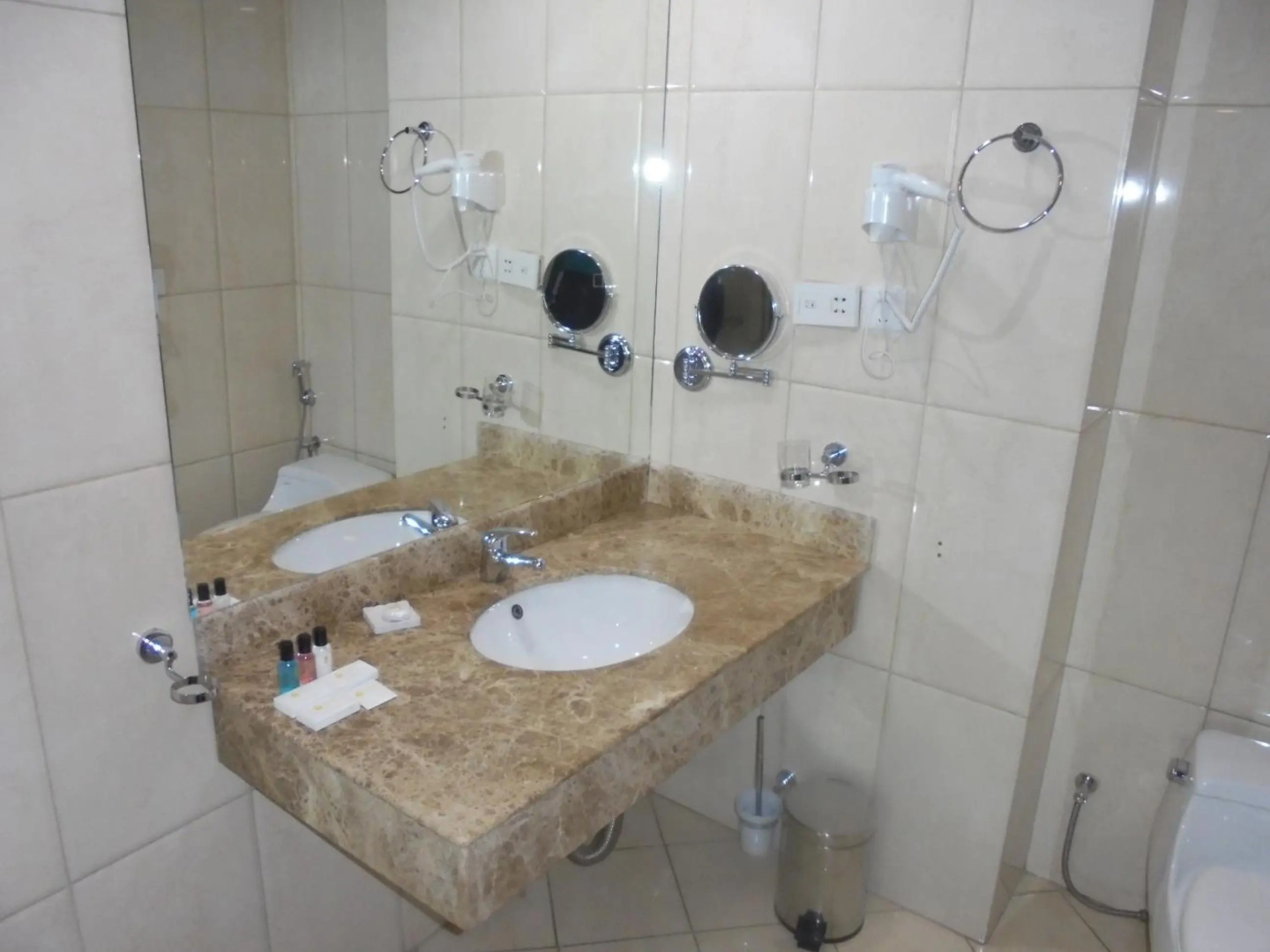 Photo - Saro-Maria Hotel