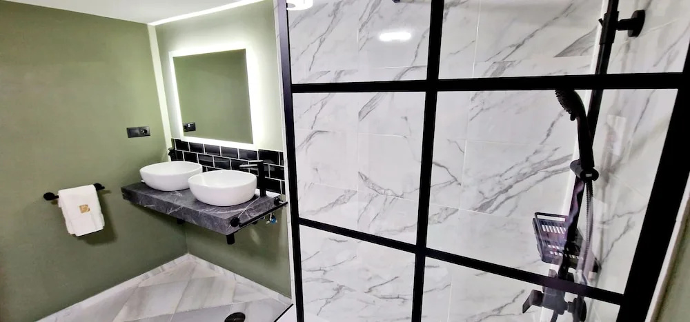 Photo - Boutique Suites