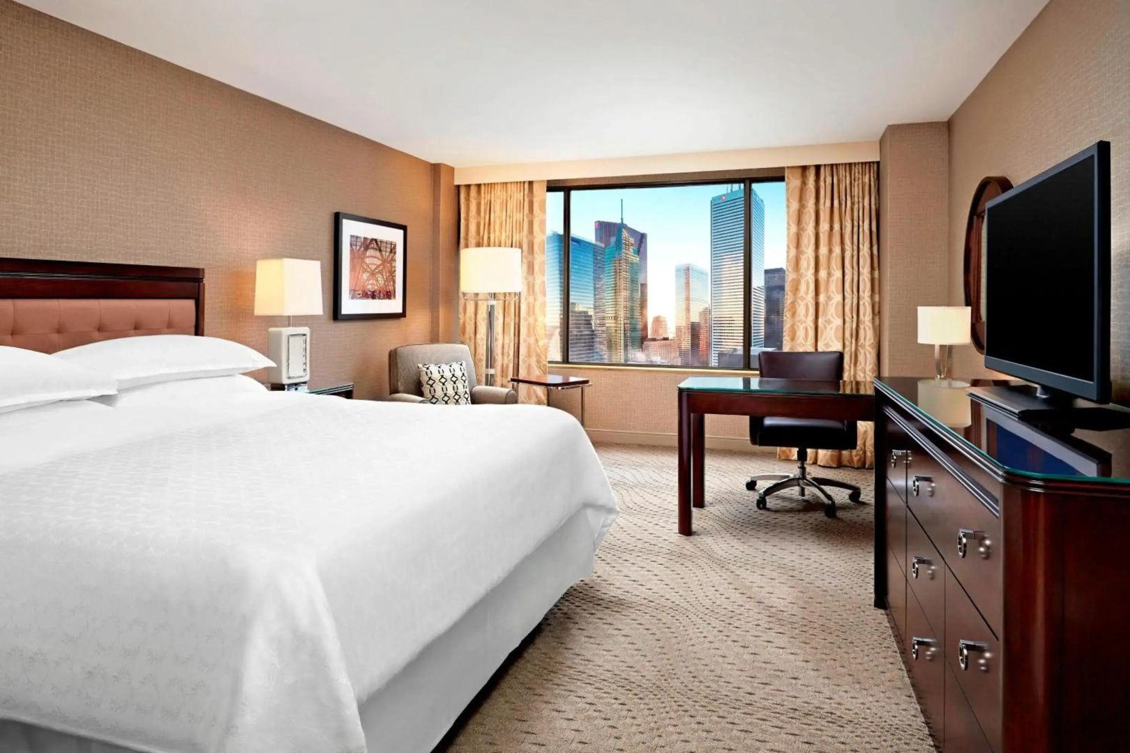 Photo - Sheraton Centre Toronto Hotel