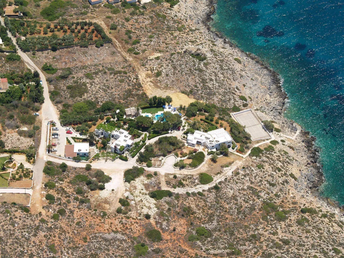 Photo - Alianthos Suites