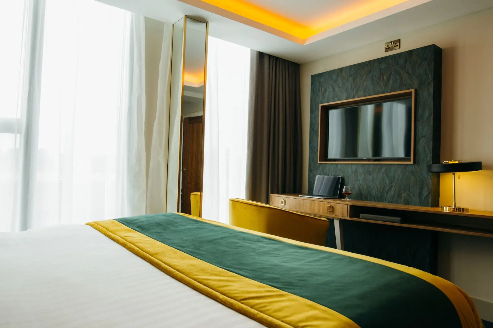 Photo - Iveagh Garden Hotel