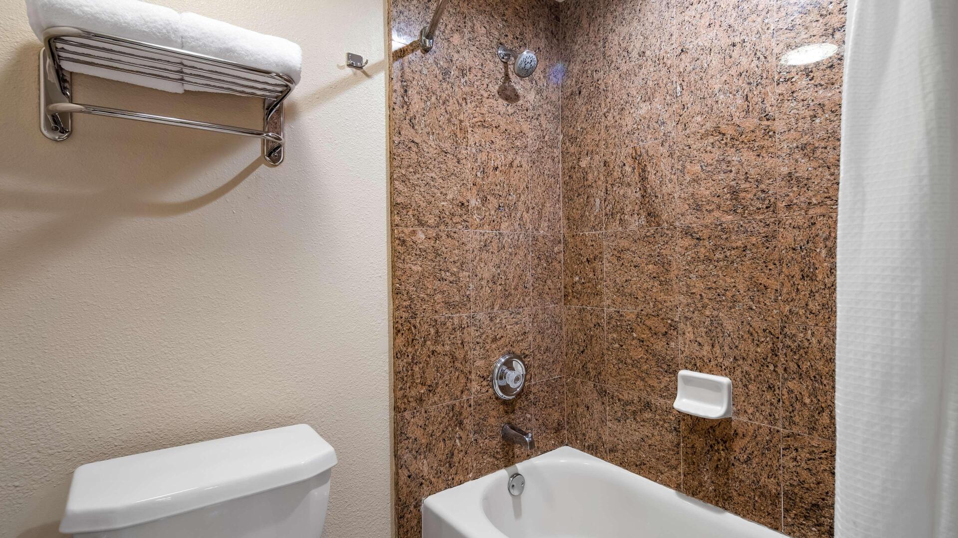 Photo - Best Western PLUS Island Palms Hotel & Marina