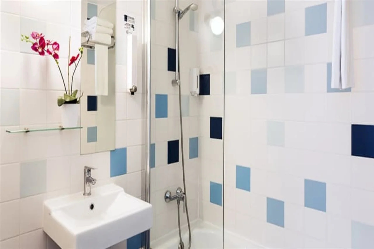 Foto - B&B Hotel Girona 2