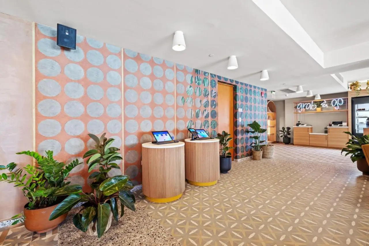 Foto - HiBird- Apartment and Suites Hotel