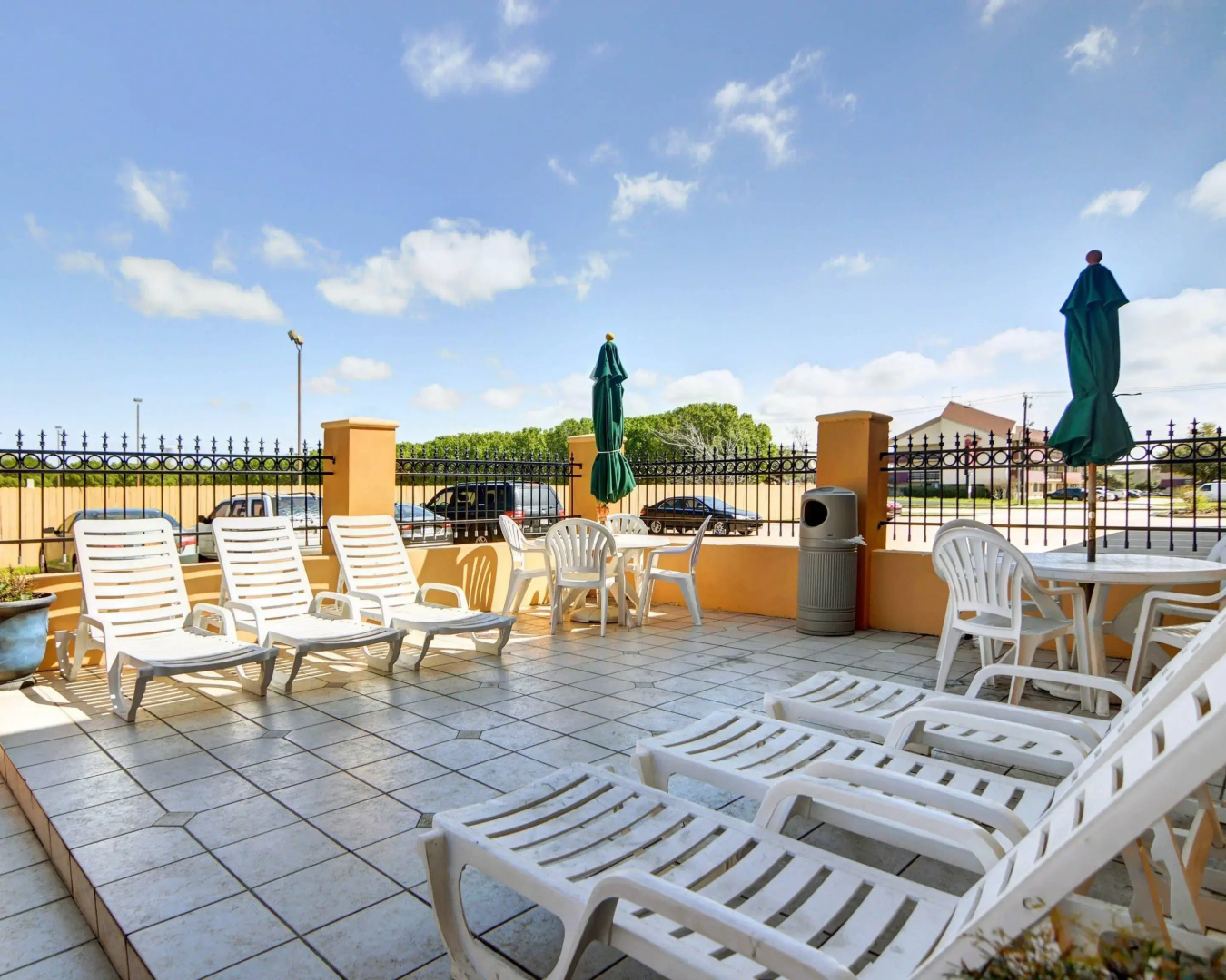 Photo - Quality Inn DFW Airport North