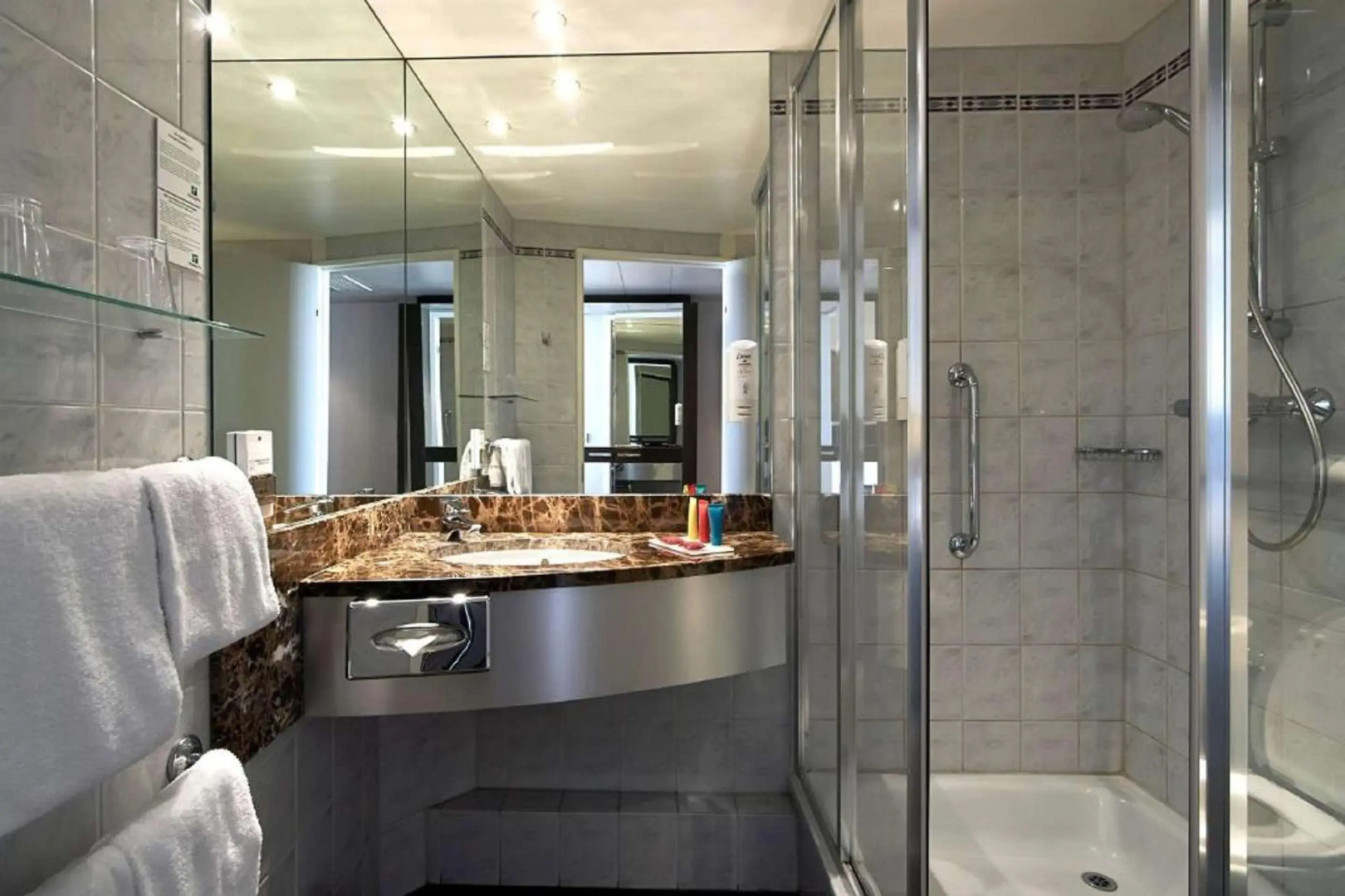 Photo - Aiden by Best Western Paris Roissy CDG