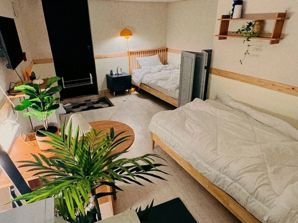 Photo - Jnineguesthouse