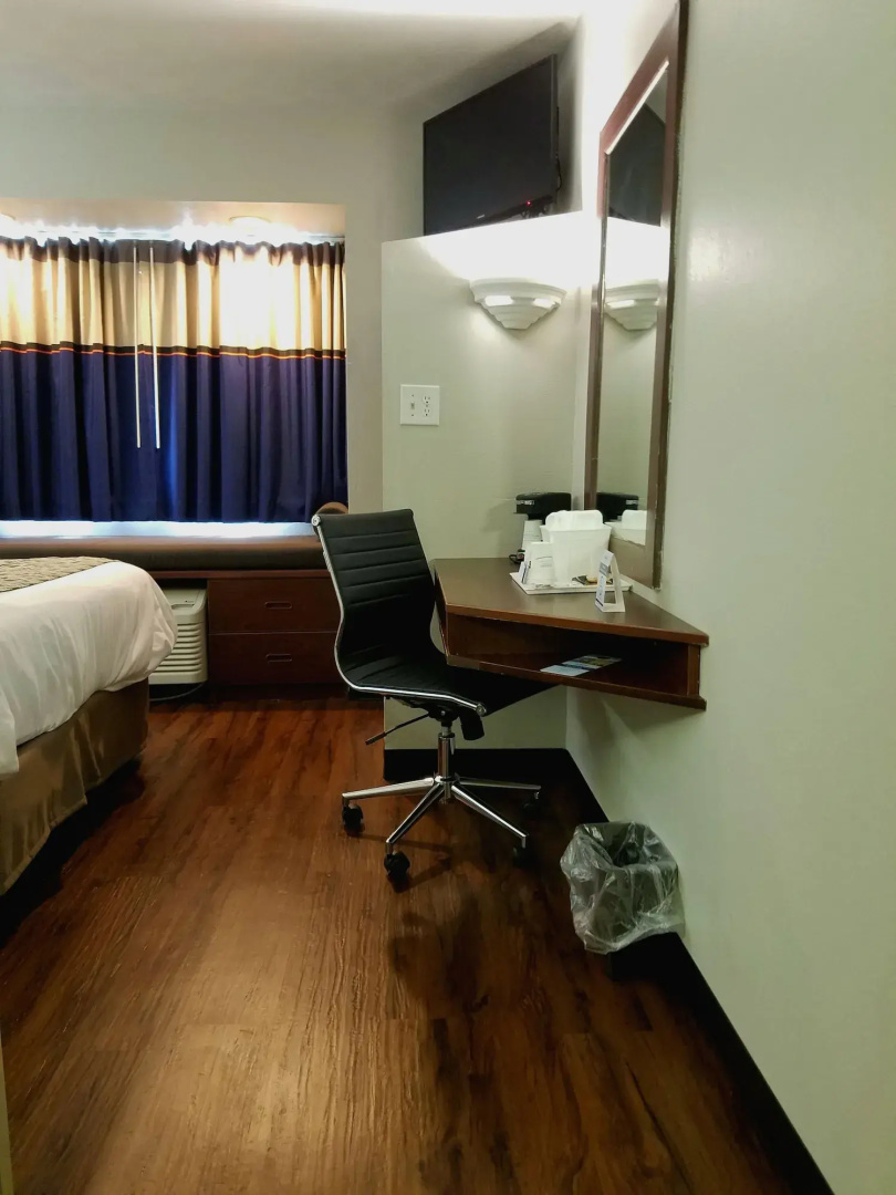 Photo - Microtel Inn & Suites by Wyndham London