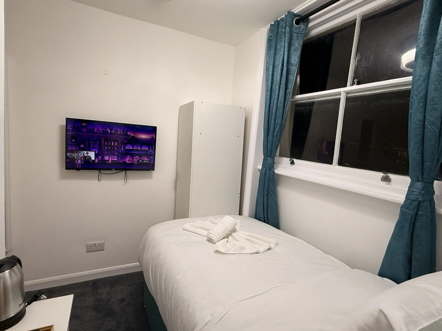 Photo - Whiteleys Hotel