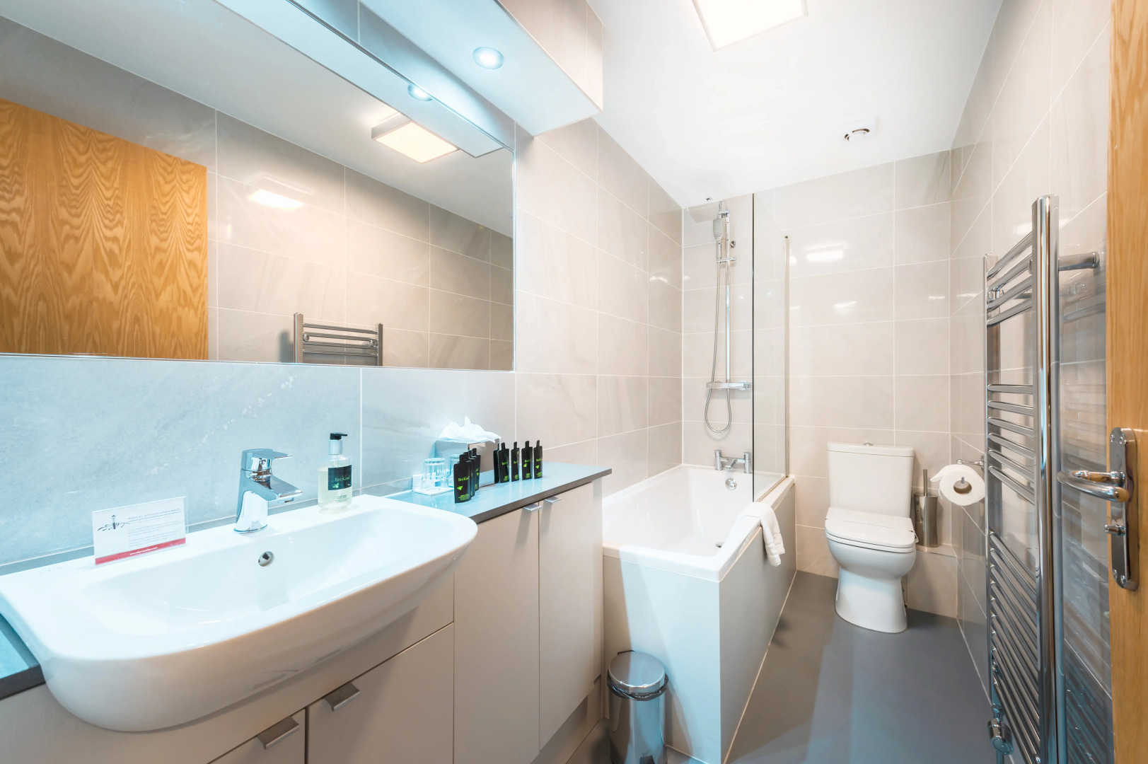 Photo - The Knight Residence by Mansley