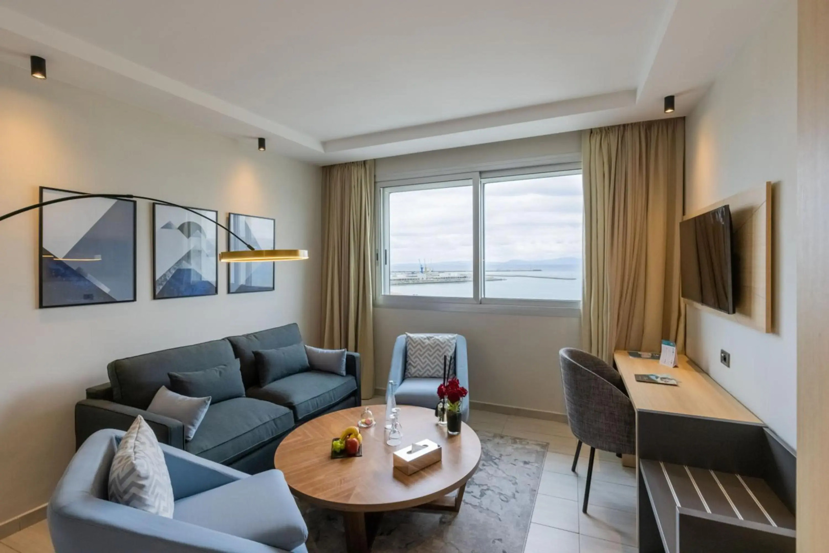 Foto - Kenzi Solazur