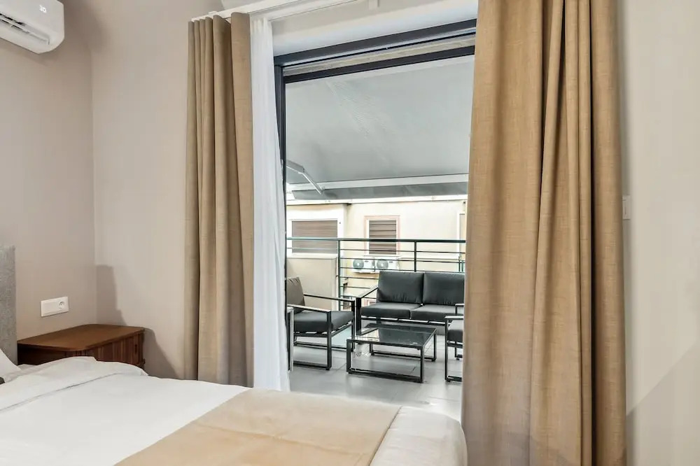 Photo - Limehome Athens Solonos City Center