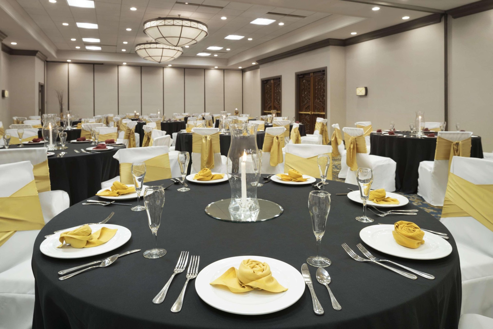 Photo - Embassy Suites by Hilton Columbus