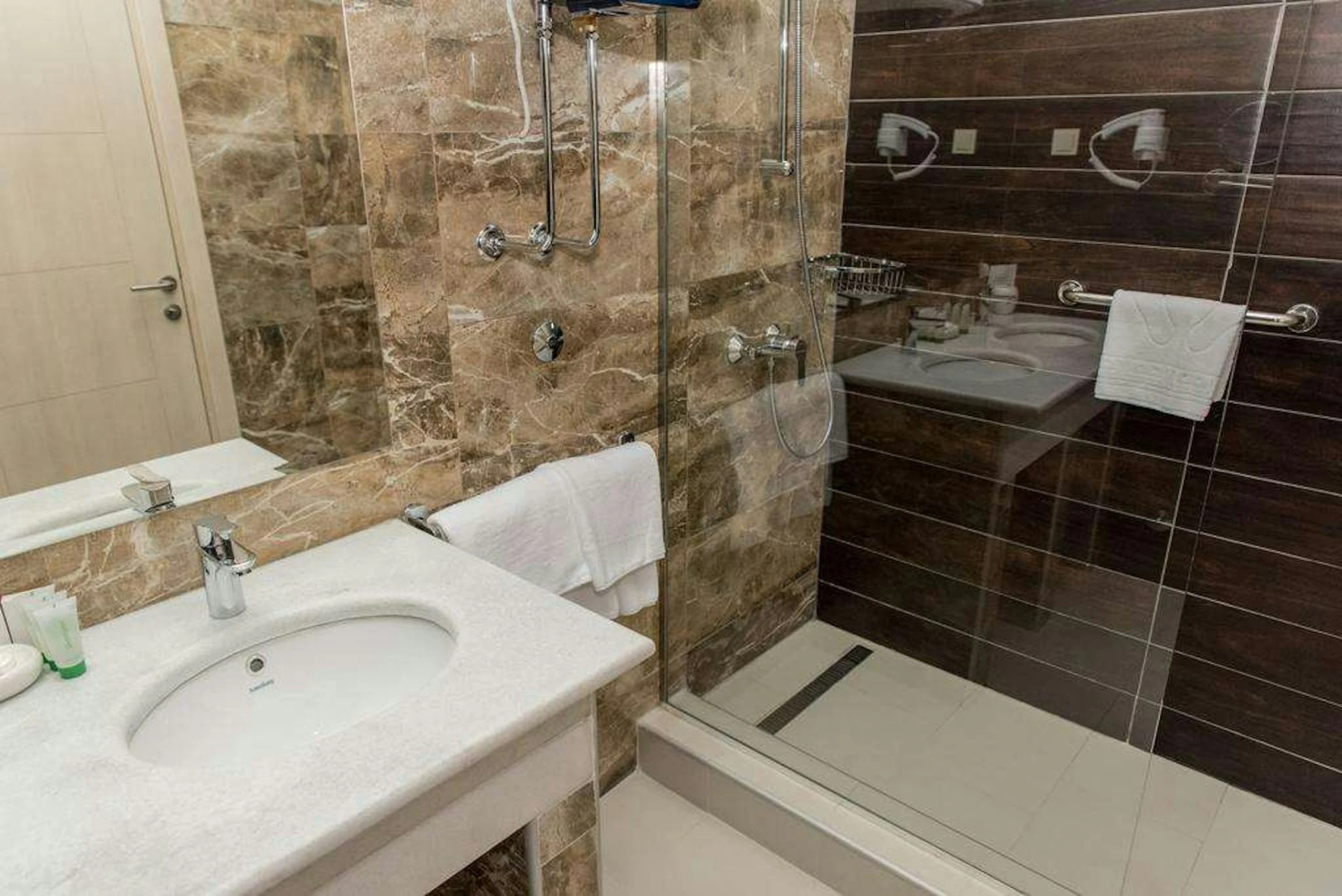 Photo - Hotel Crnogorska Kuca