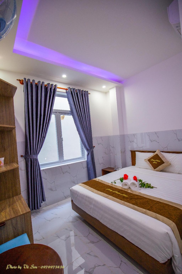 Hung Khanh Hotel