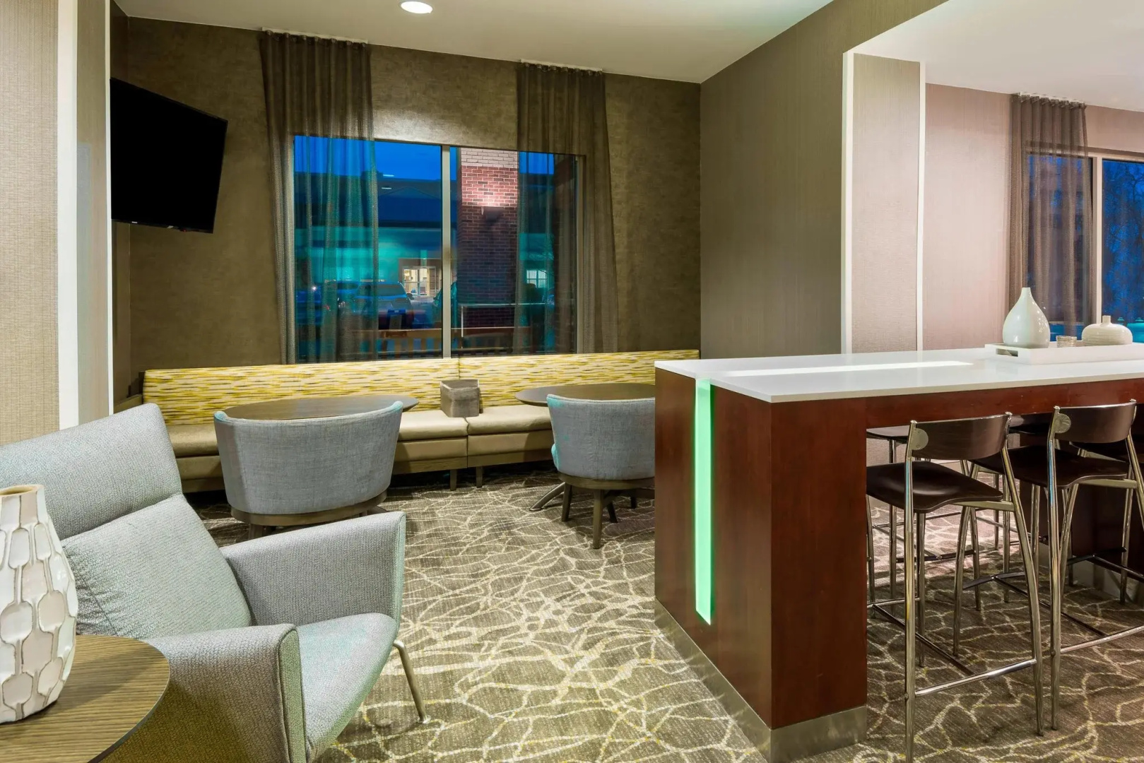 Photo - Springhill Suites By Marriott Indianapolis Carmel