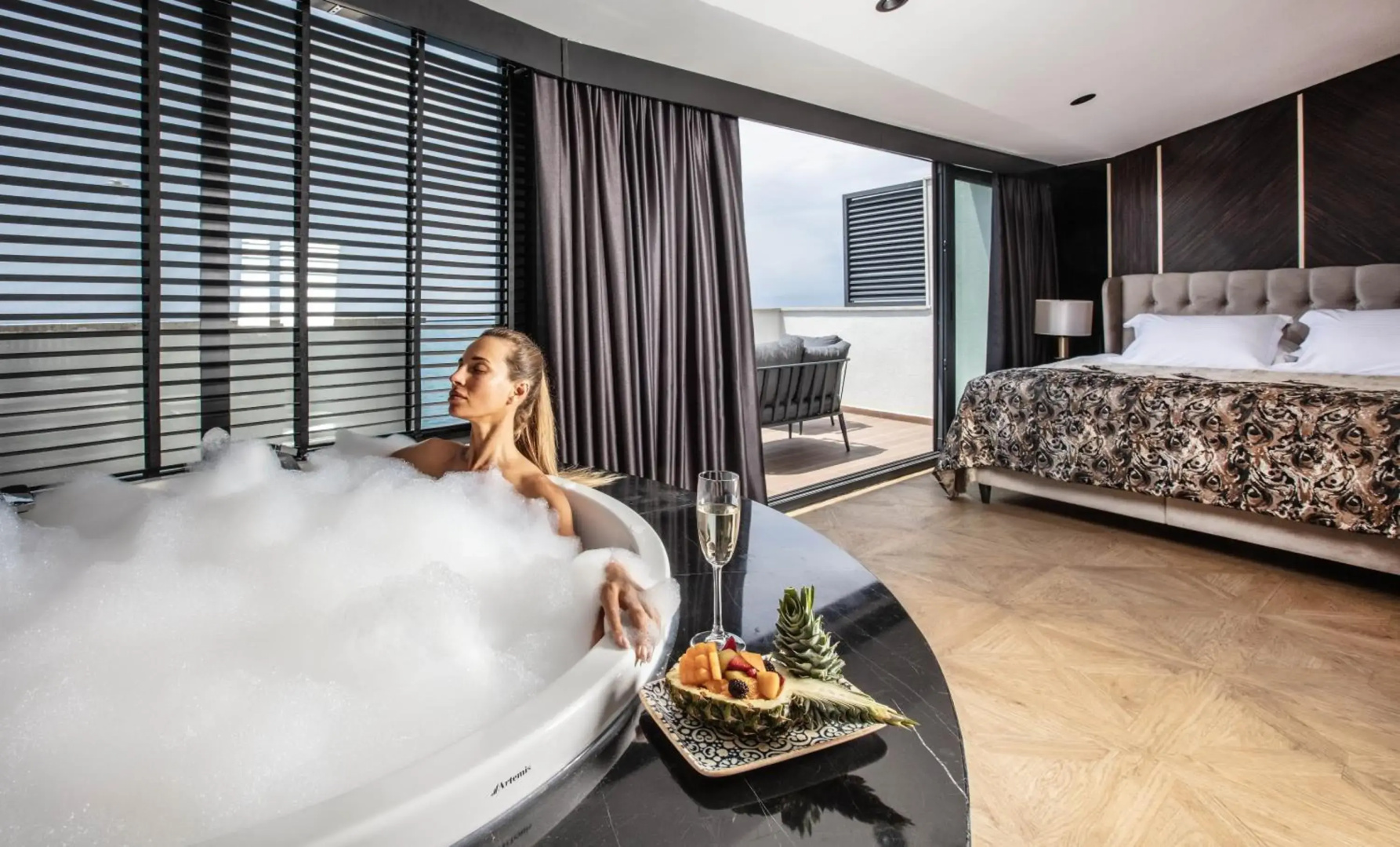 Photo - Charisma De Luxe Hotel