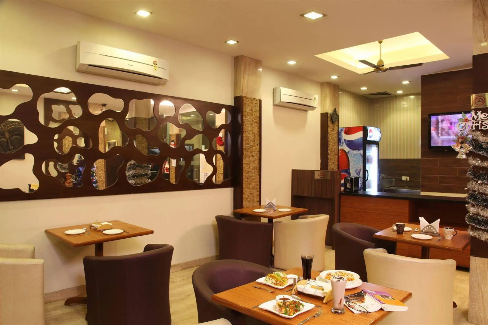 Photo - Rupam Hotel - Air Purified comfort