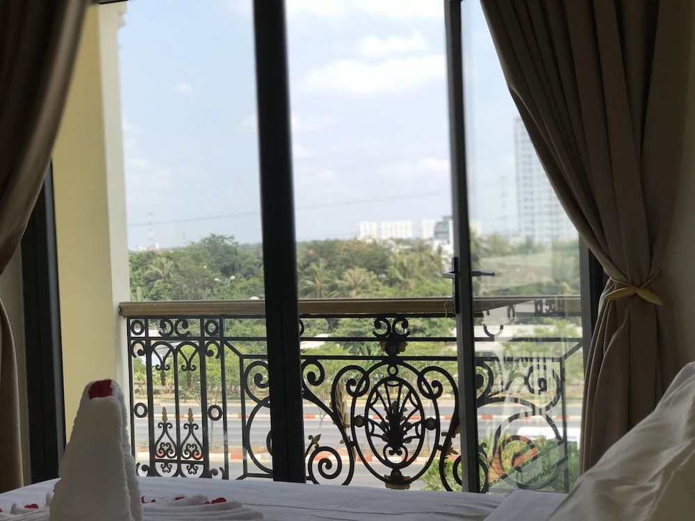 Photo - Winston Hotel Riverside