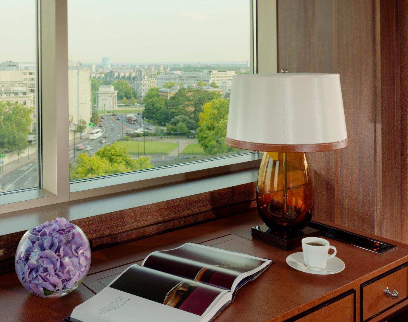 Photo - 45 Park Lane - Dorchester Collection