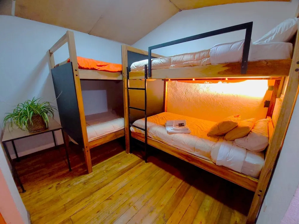 Photo - Sun Backpackers