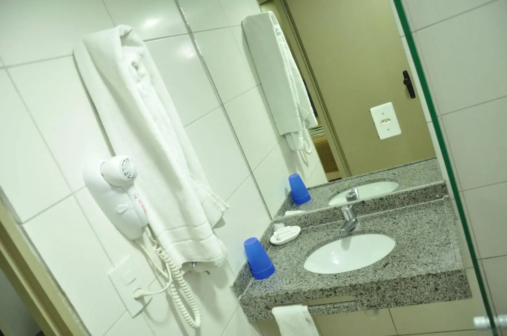 Photo - Vistamar Hotel