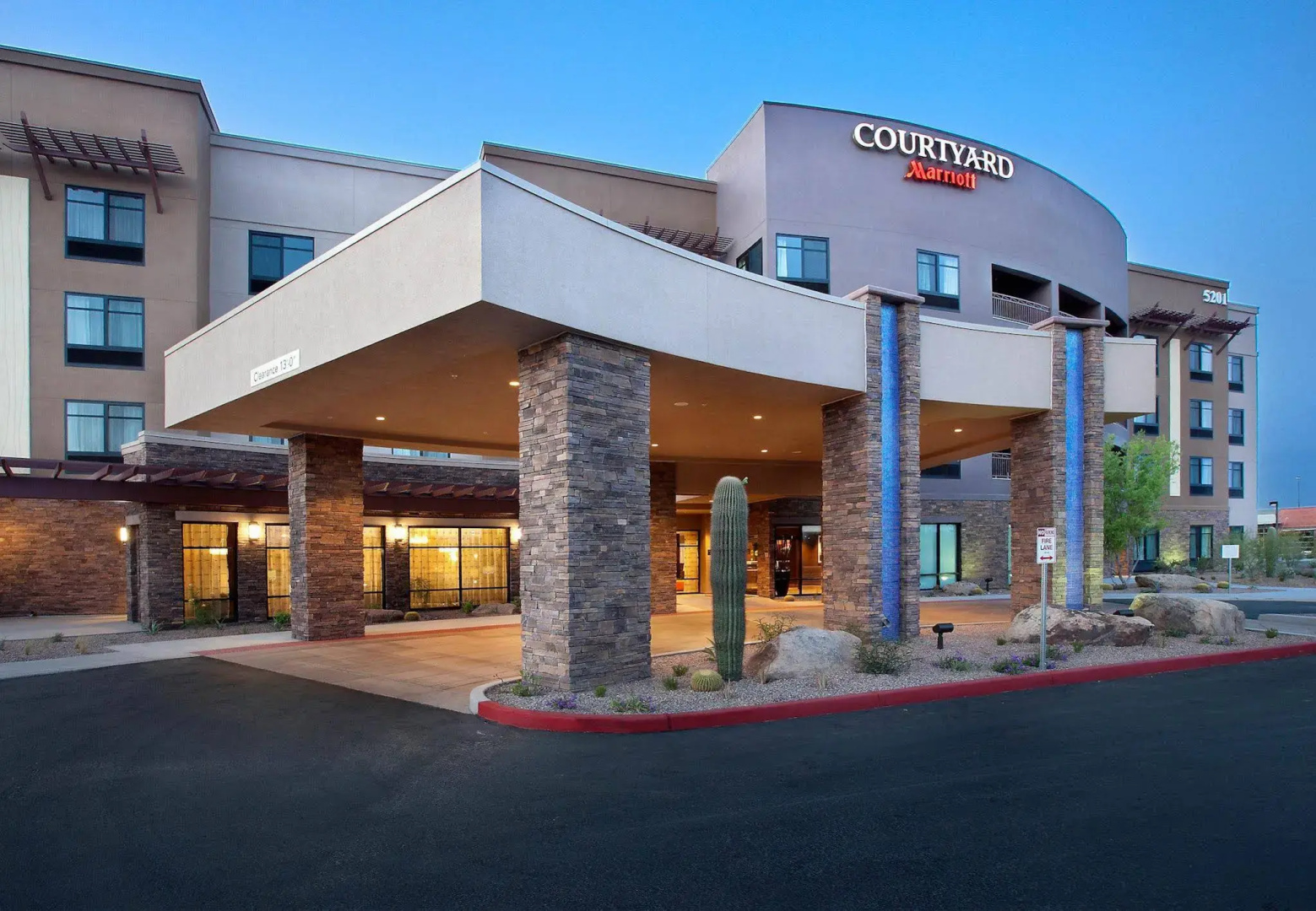 Photo - Courtyard by Marriott Scottsdale Salt River