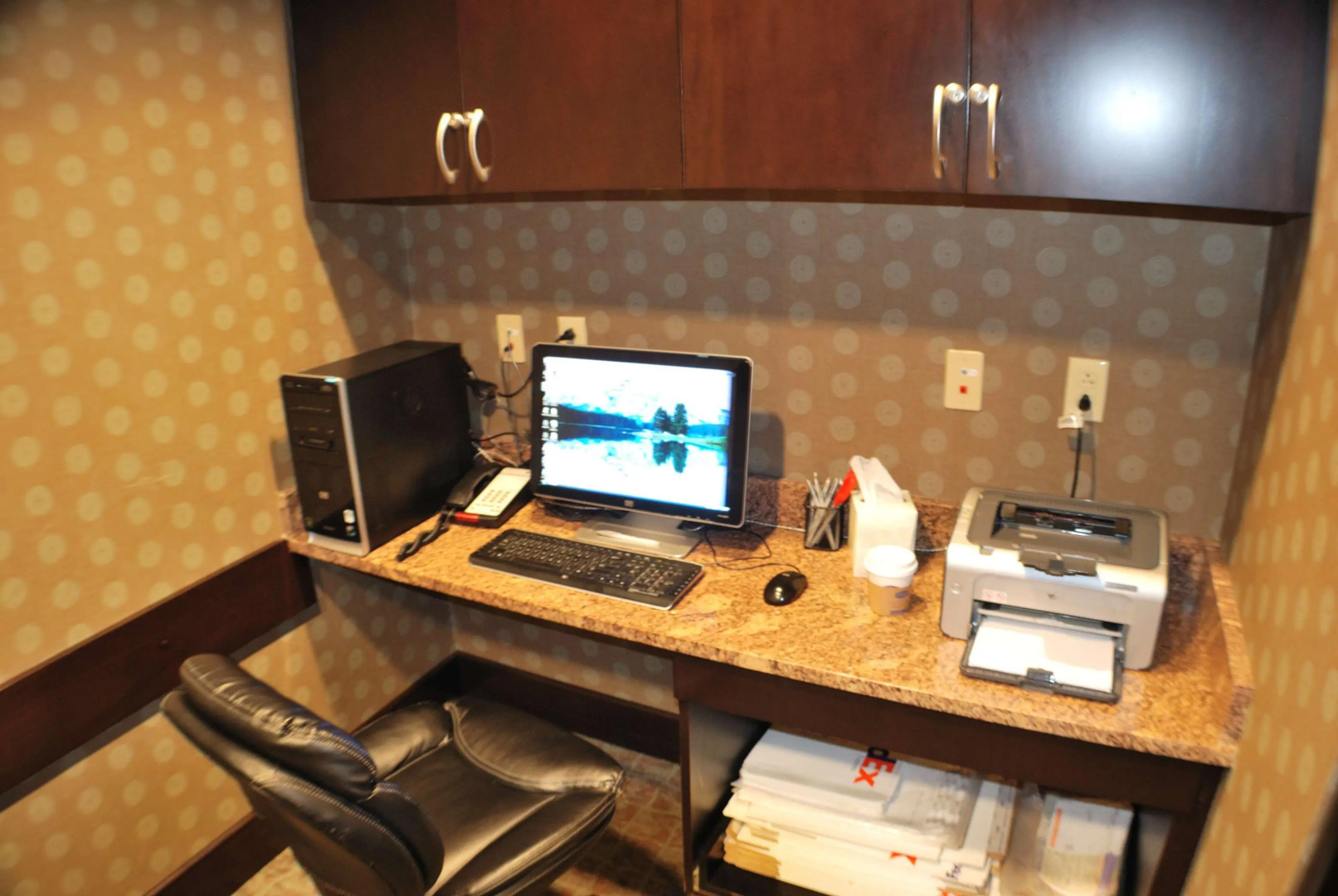 Photo - Hampton Inn & Suites Nashville @ Opryland