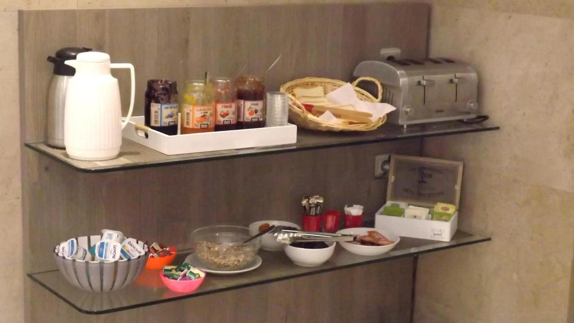 Photo - Hôtel de la Place des Alpes