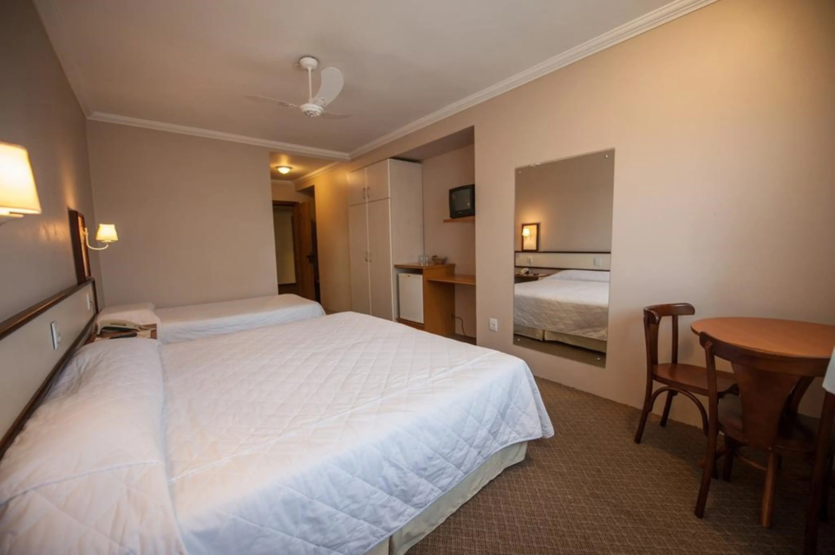 Photo - Farina Park Hotel
