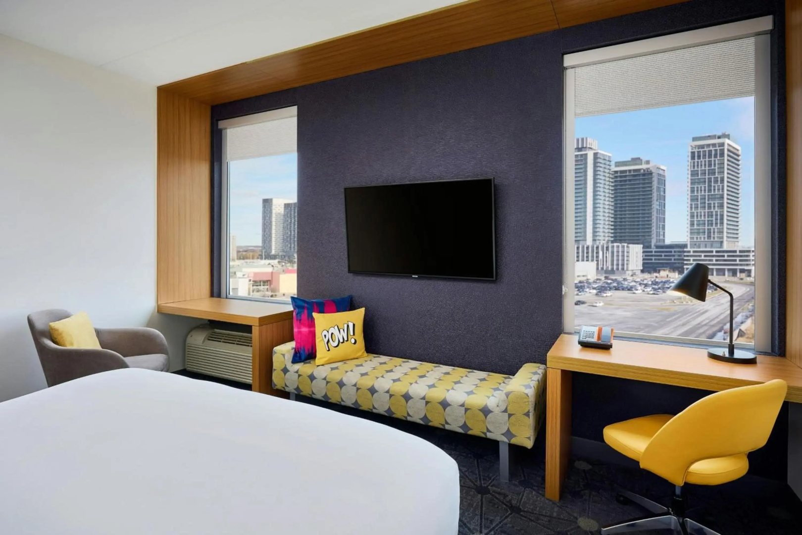 Photo - Aloft Vaughan Mills