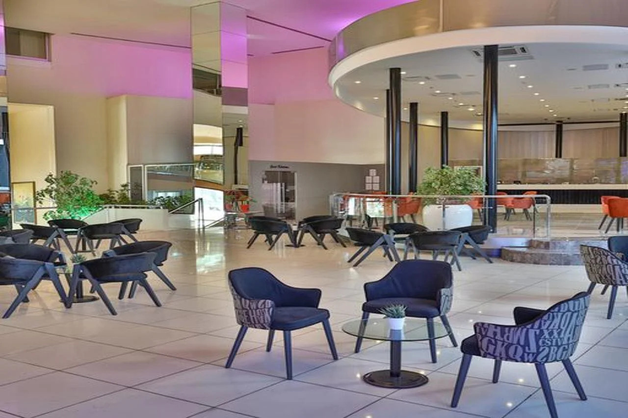 Photo - Crystal Centro Pearl Collection - Ultimate All Inclusive