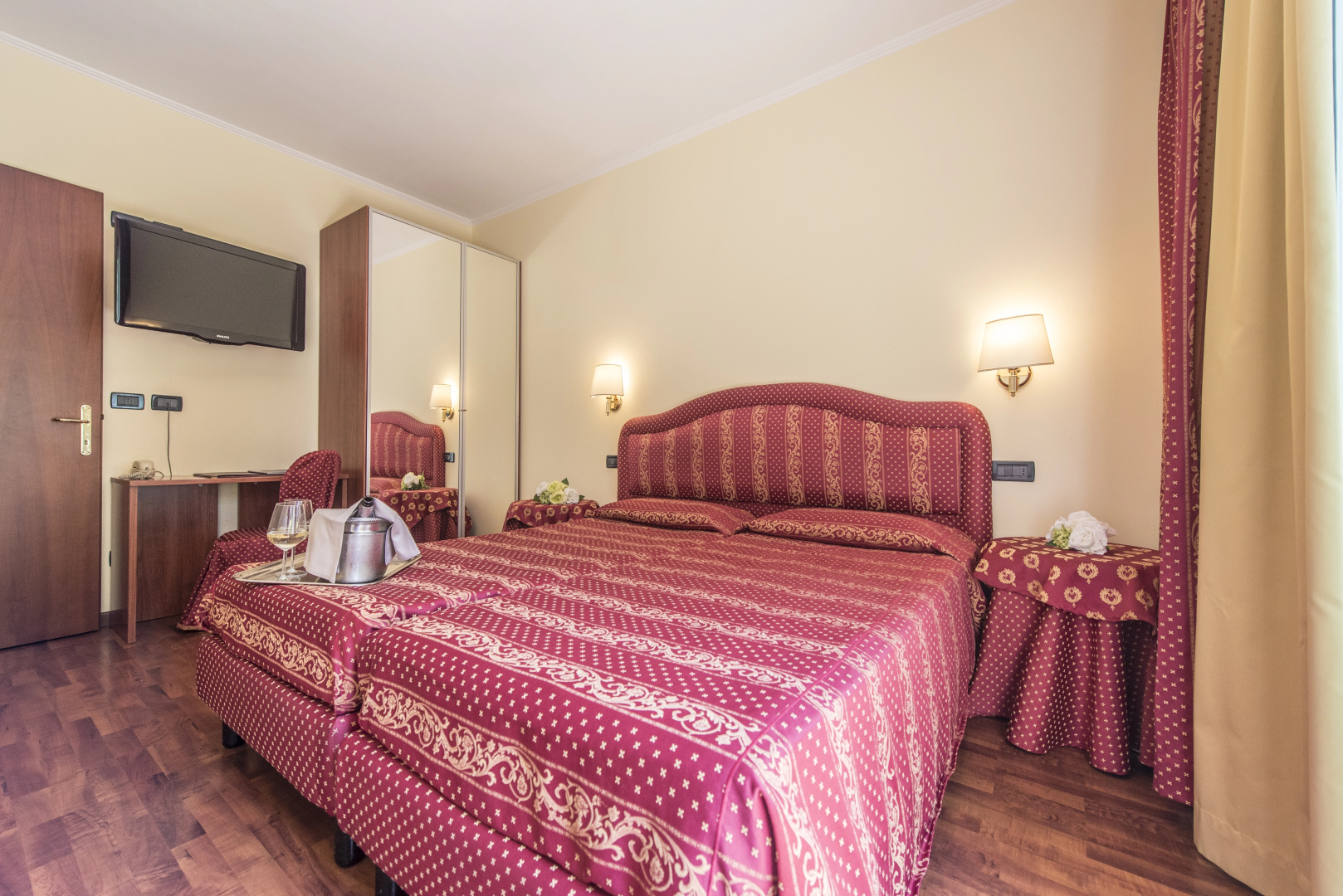 Photo - Admiral Hotel Villa Erme