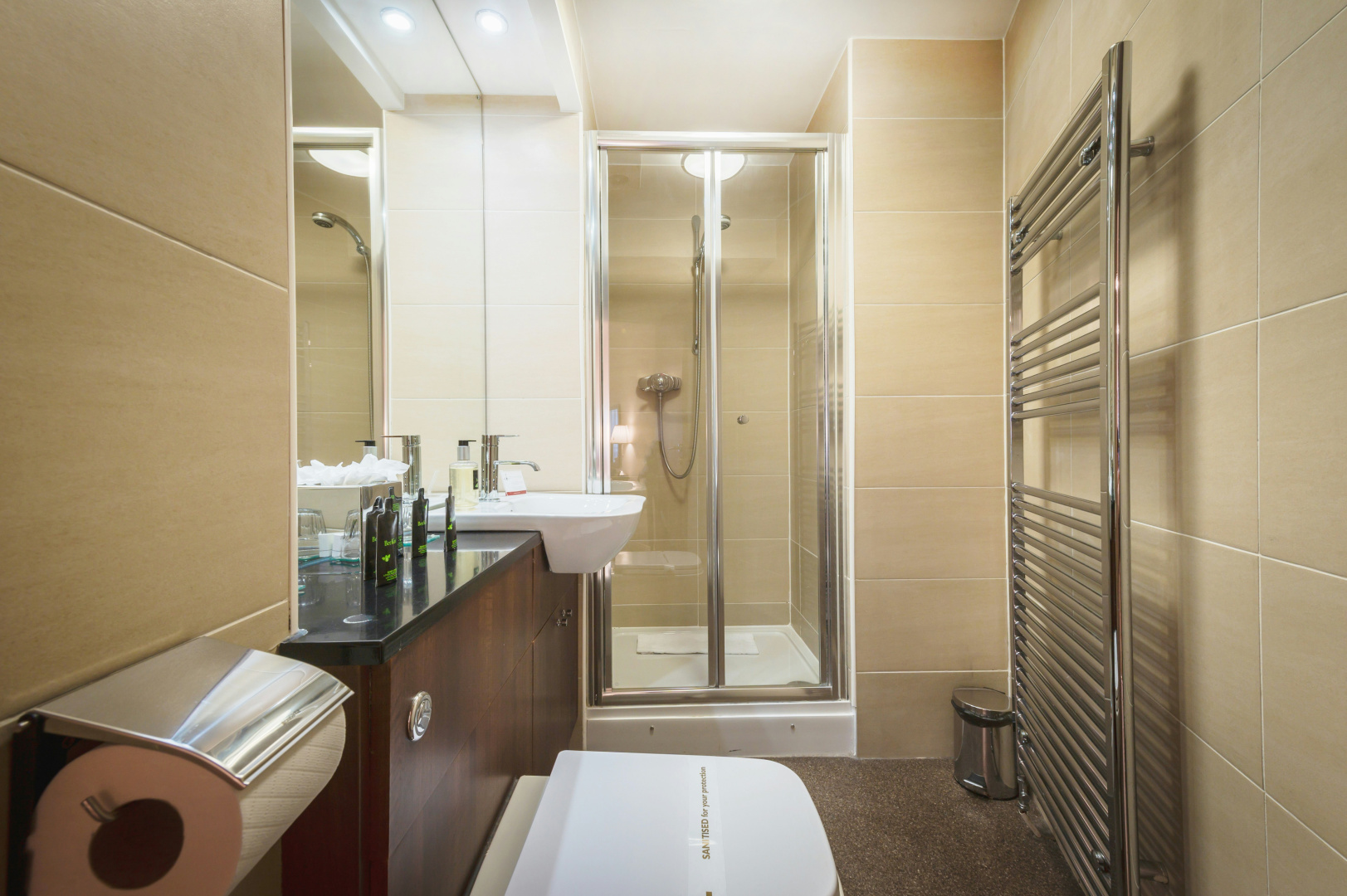 Foto - The Knight Residence Apartments by Mansley
