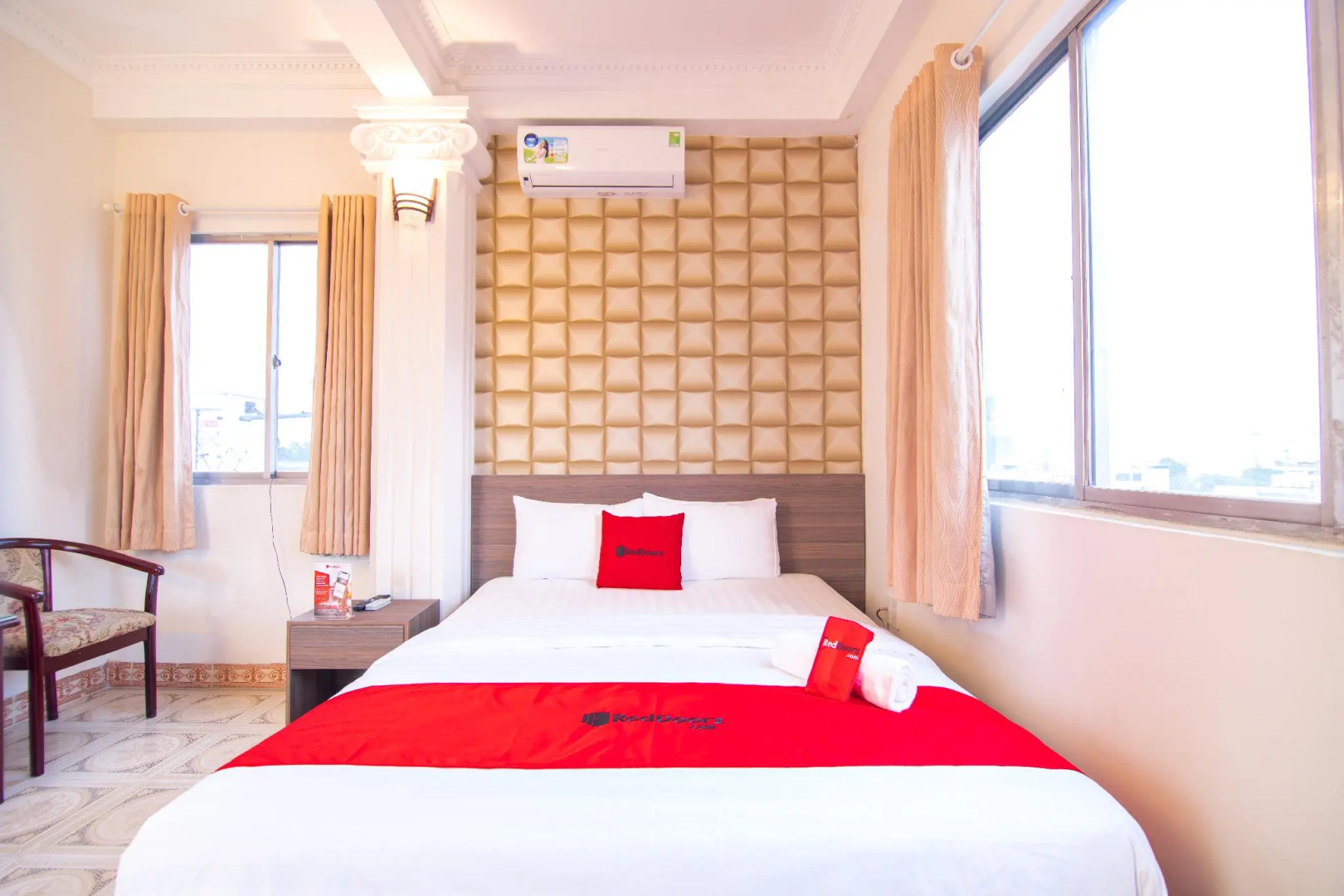 Photo - Tan Hoang Long Hotel